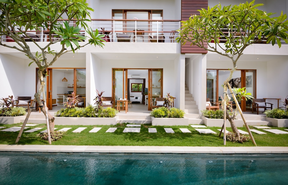 Echo Beach Villa and Apartment 58/65