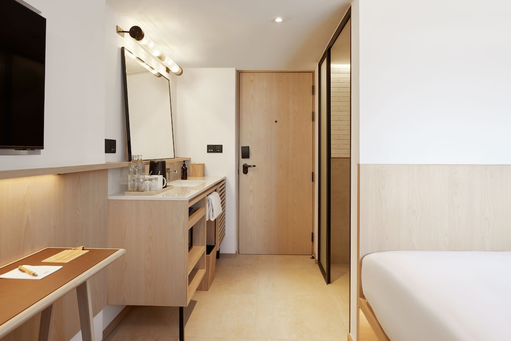ASAI Bangkok Sathorn 42/42
