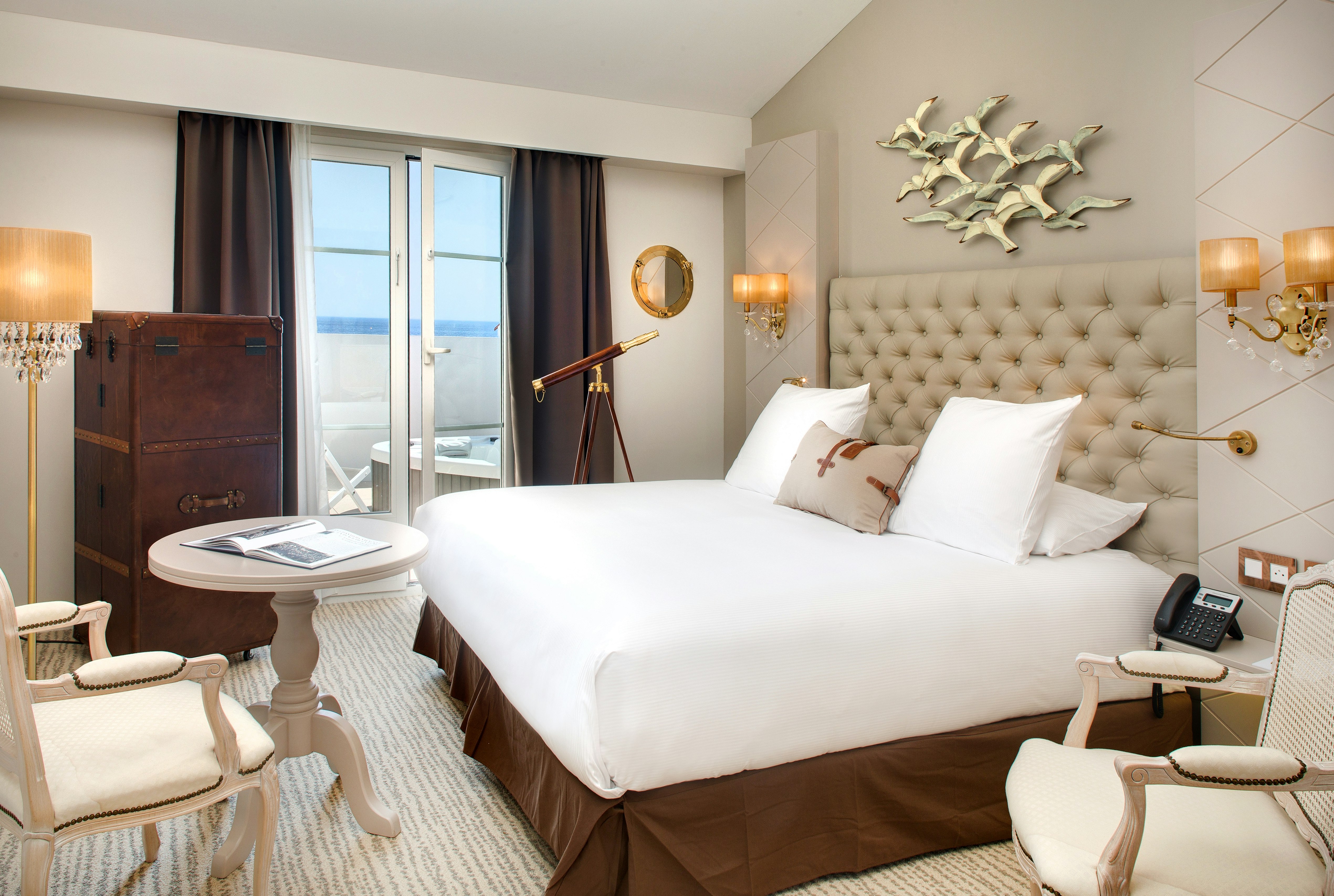 GRAND HOTEL DES SABLETTES PLAGE, CURIO COLLECTION BY HILTON 13/45