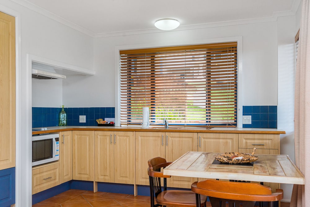 CLUB YAMBA LUXURY HOLIDAY VILLAS 38/64