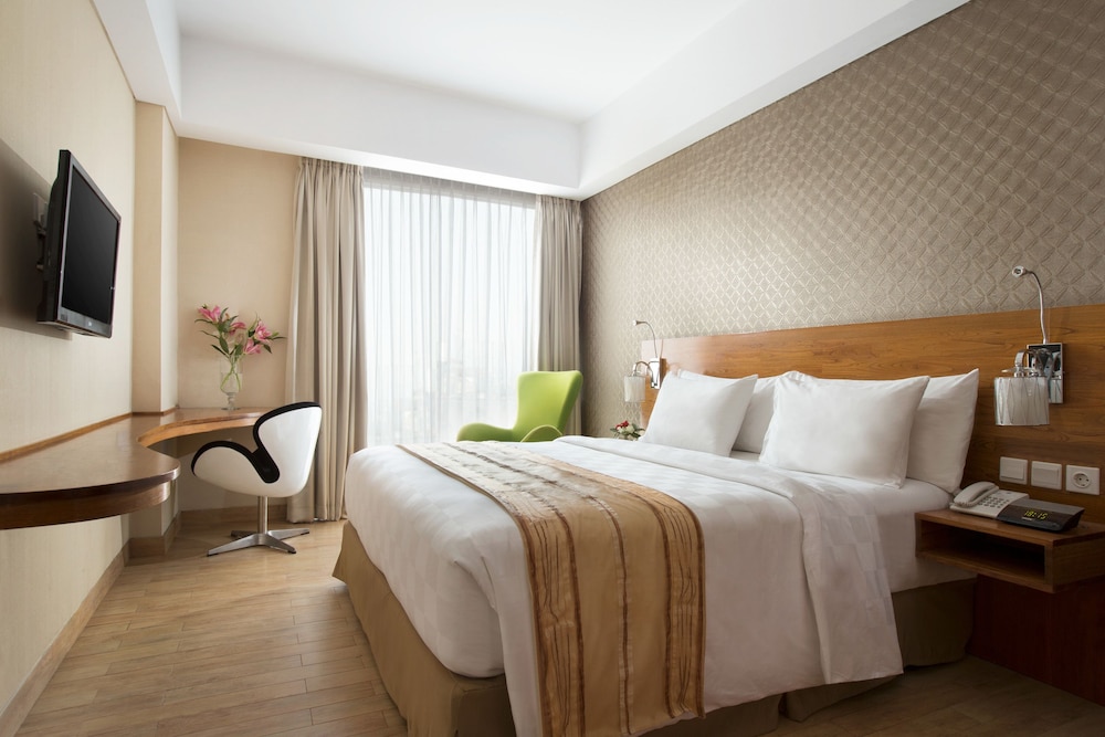Hariston Hotel And Suites 17/53