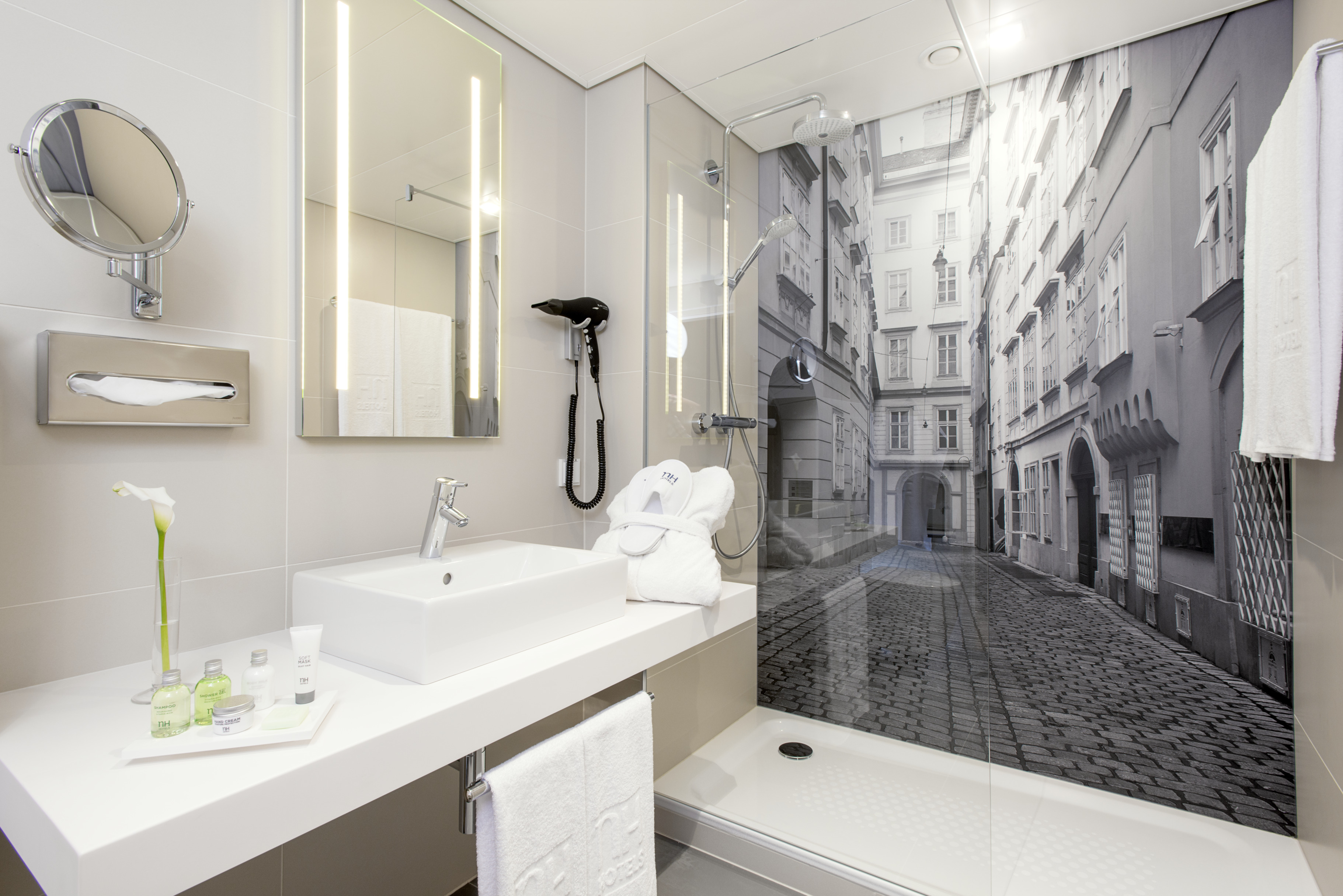 Premium, with Extra Bed, with View, Xl، Hotel Nh Collection Wien Zentrum 5/5