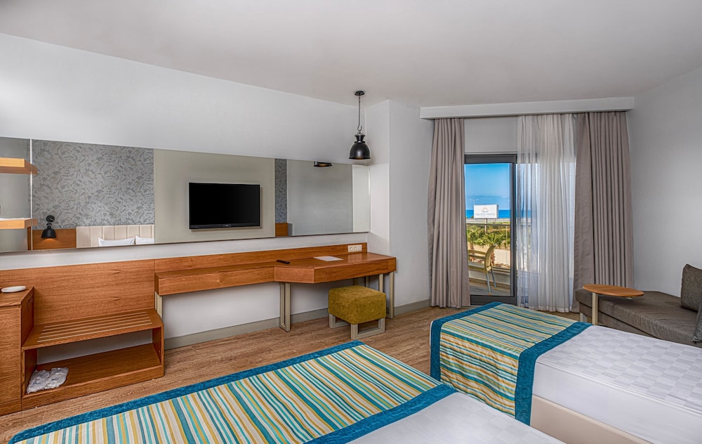 Calido Maris Hotel 42/60