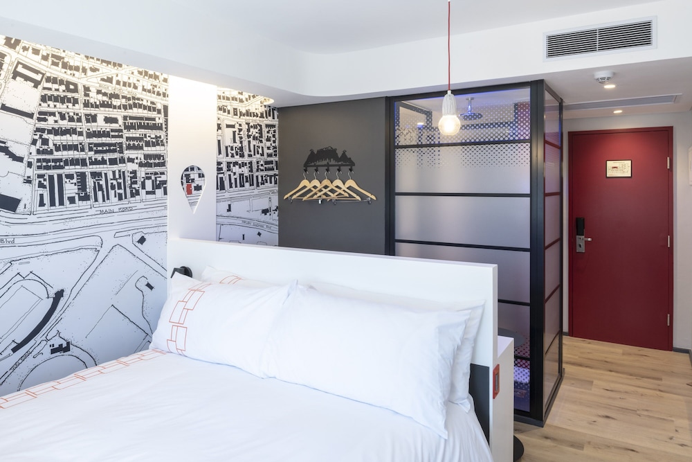 ANEW Hotel Green Point Cape Town 9/35