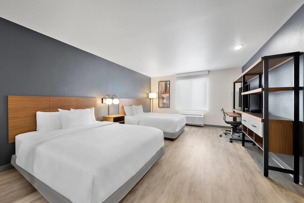 Everhome Suites San Bernardino - Loma Linda 22/59