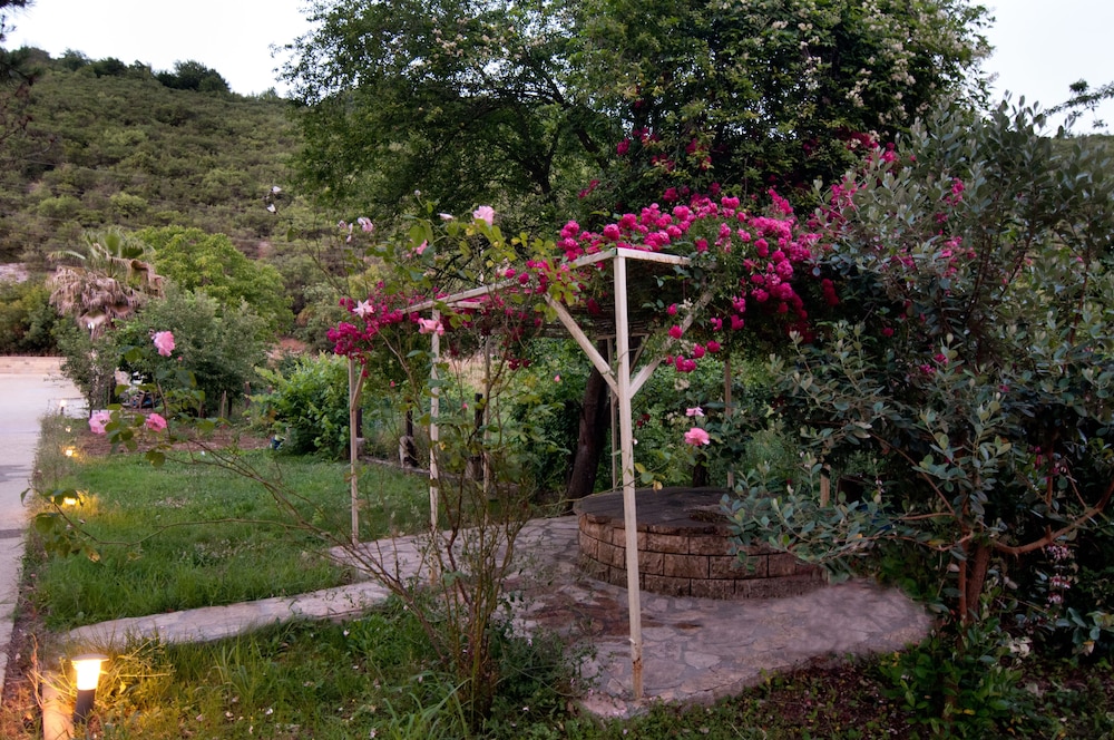 Agva Nehir Evi Otel 58/62