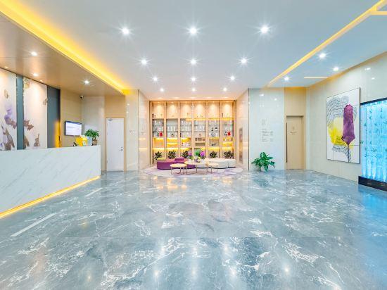 Lavande Hotel (Qunfang South Street) 52/58