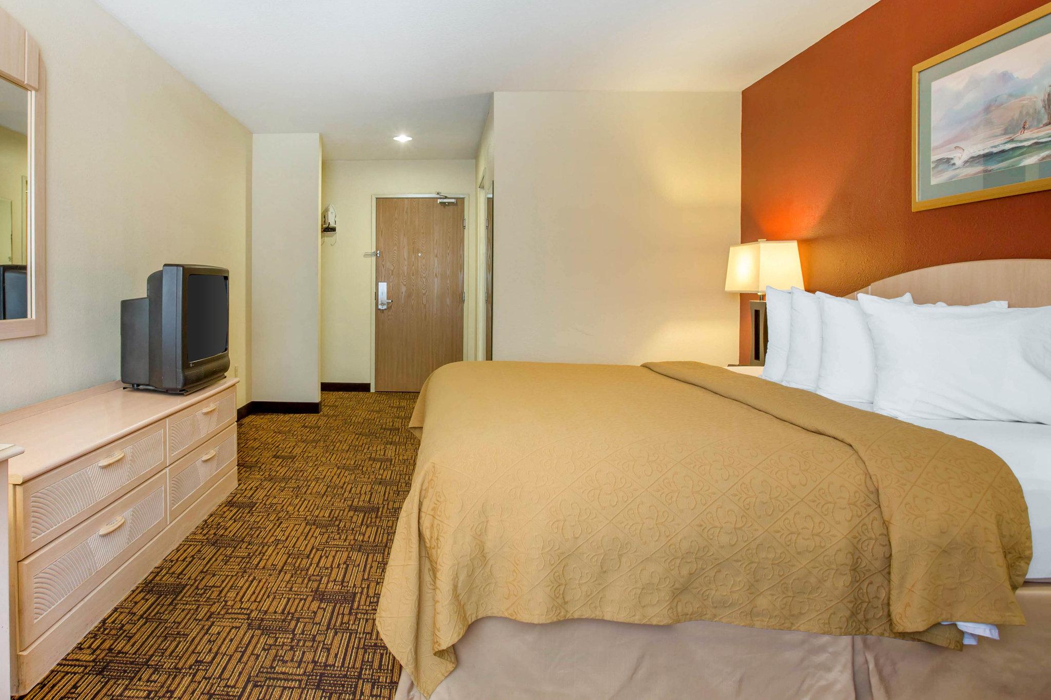 Quality Inn & Suites 9/18