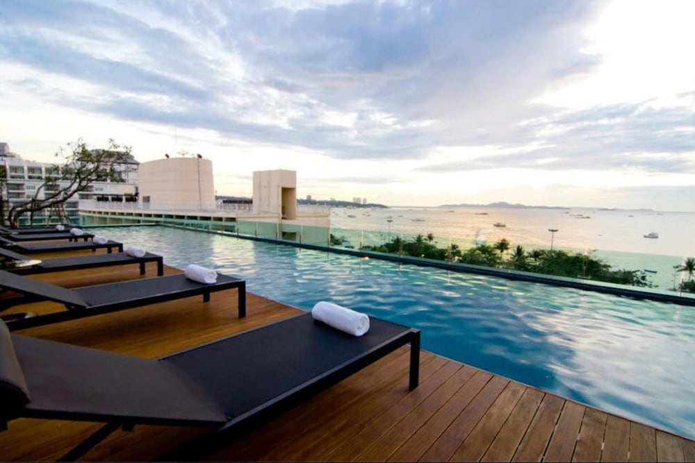 Seven Zea Chic Hotel 43/50