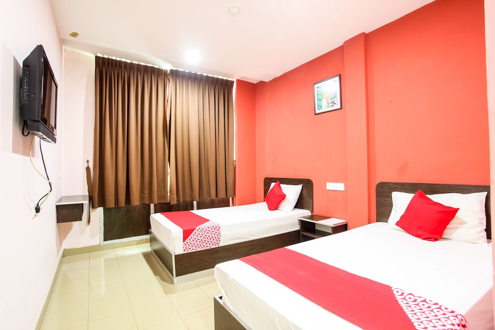 OYO 89539 Hotel Siswa 23/32