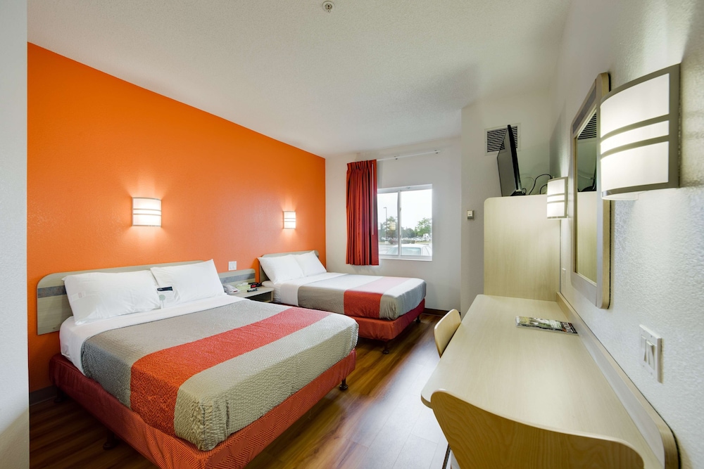 Motel6 Brampton, ON - Toronto 17/33