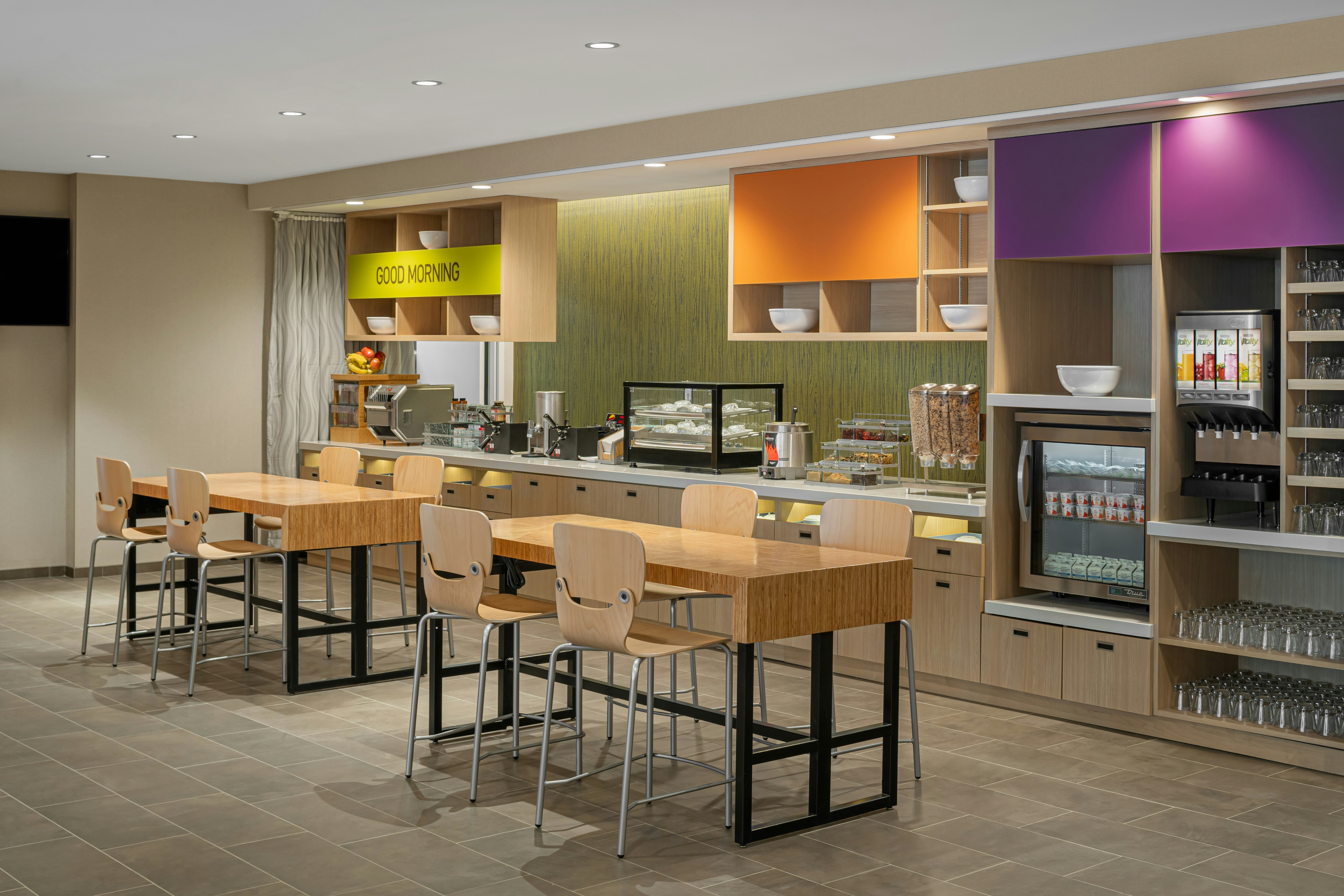 Home2 Suites by Hilton Des Moines at Drake University 14/25