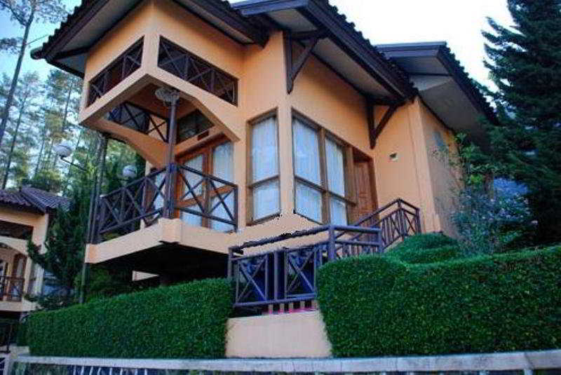 Karang Setra Hotel 3/25