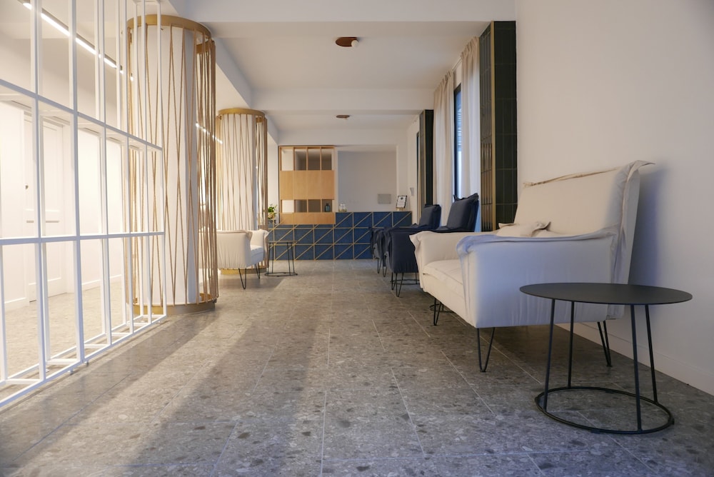 E.J Pyrgos Bay Hotel 10/41