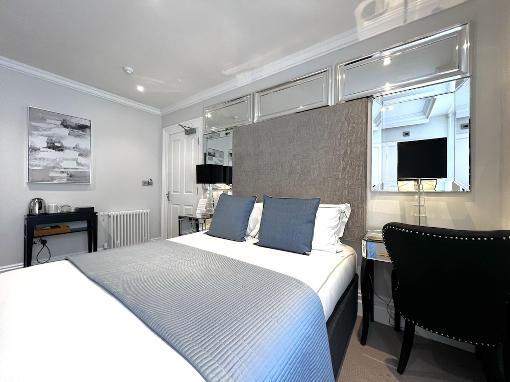 Tavistock House Hotel 3/38