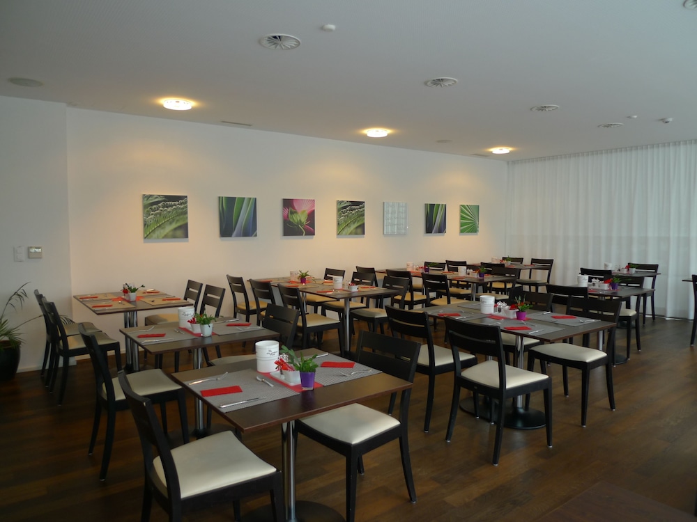 Businesshotel Lux 35/50