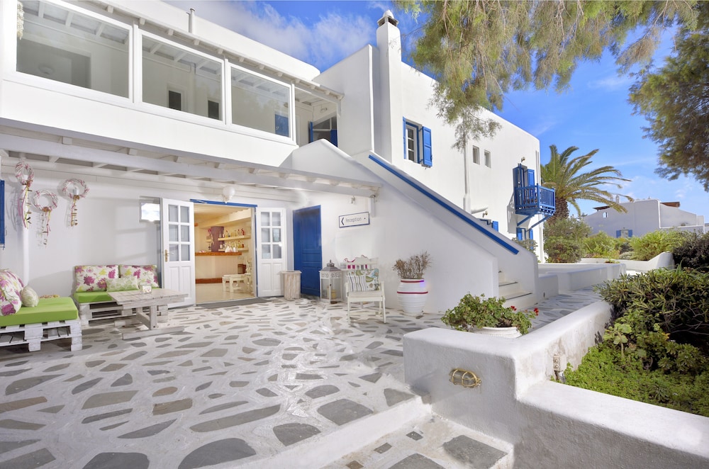 Hotel Erato 63/71