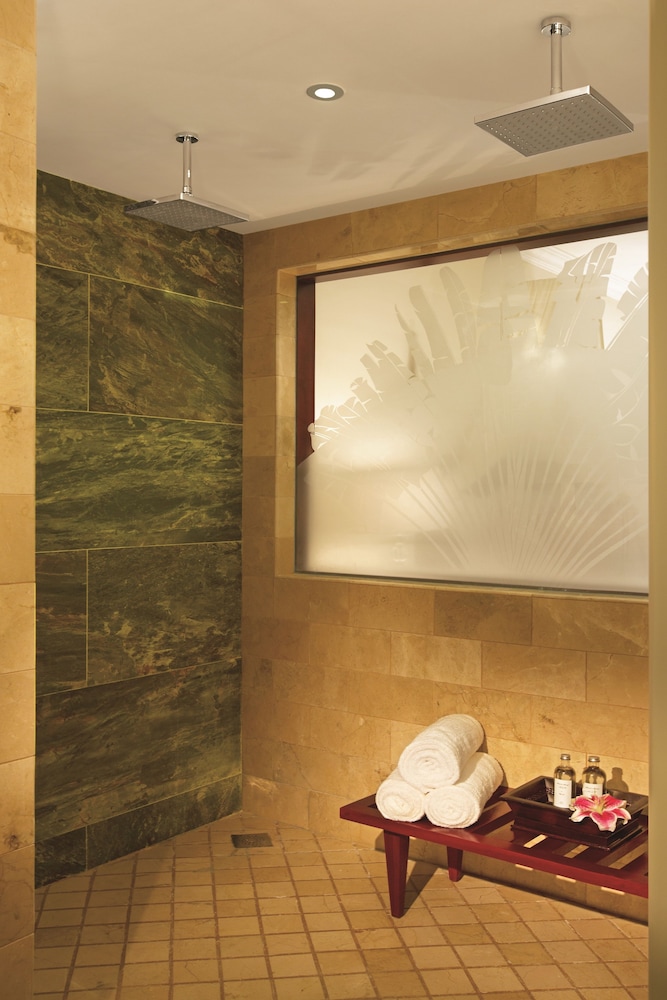 Jewel Palm Beach Resort Spa 20/48