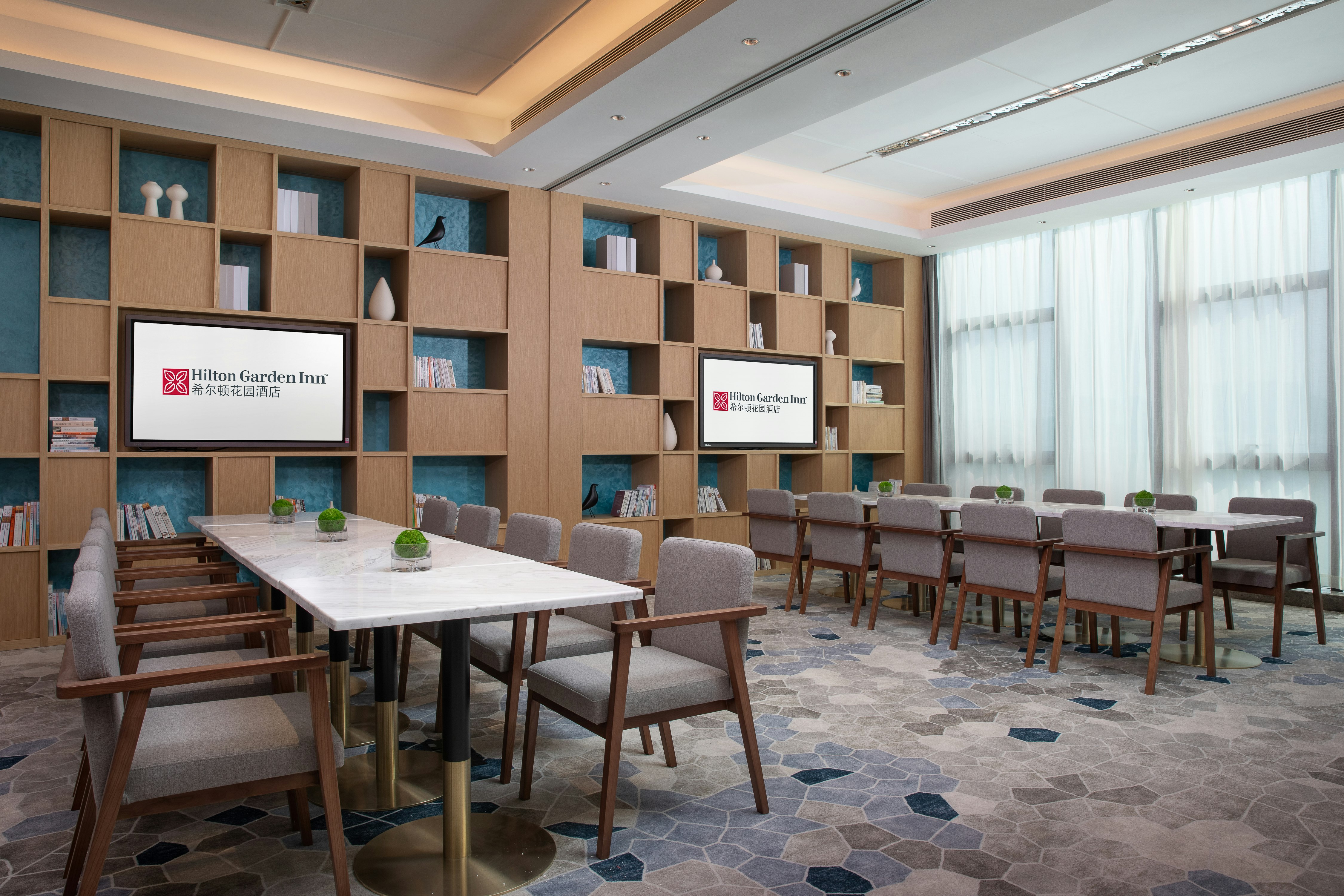 Hilton Garden Inn Shenzhen Guangming Hongqiao Park 20/21