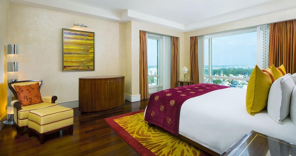 THE RITZ-CARLTON, BANGALORE 7/43