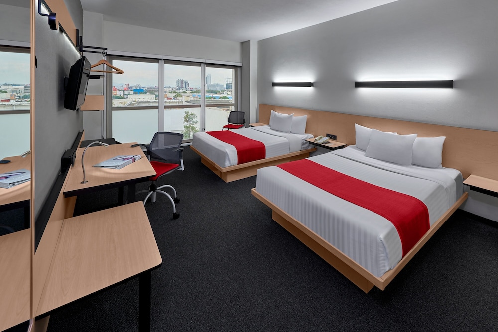 City Express Plus by Marriott Patio Universidad 13/26