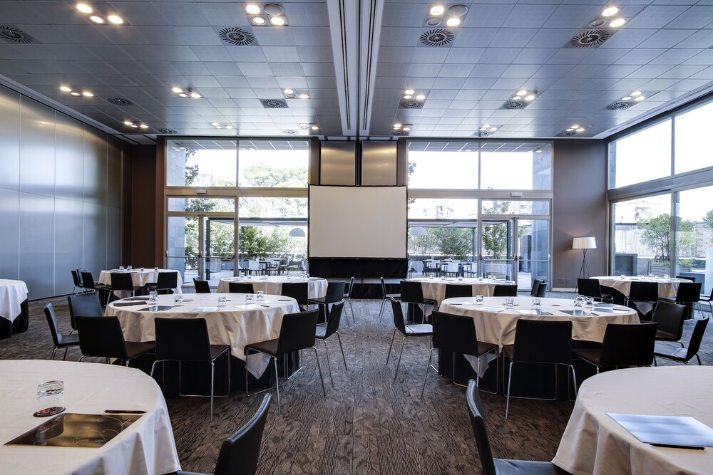 Rafaelhoteles Forum Alcala 32/49