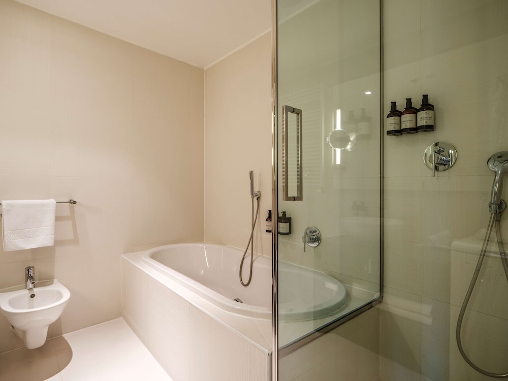 Nh Collection Budapest City Center 50/50