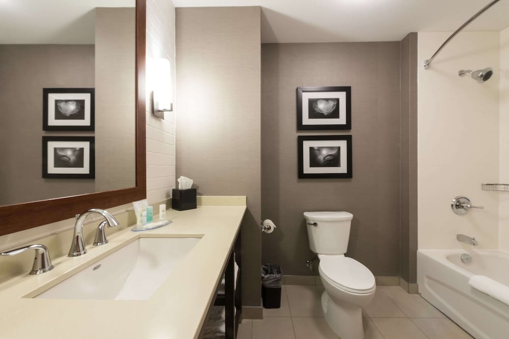Comfort Inn & Suites Campbell River, BC 19/46