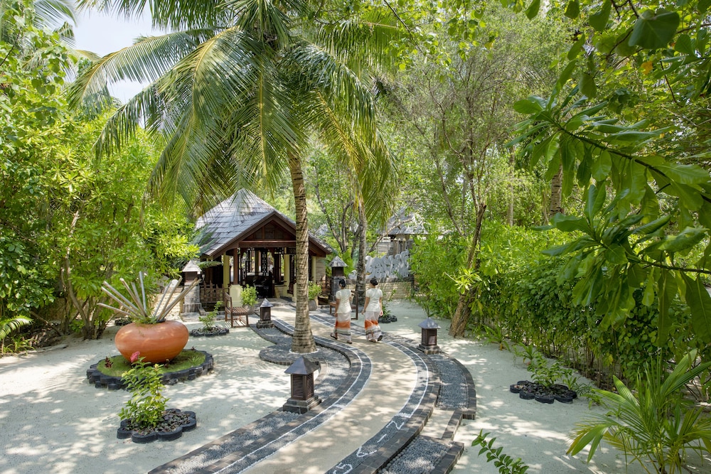 Villa Nautica Paradise Island 109/114