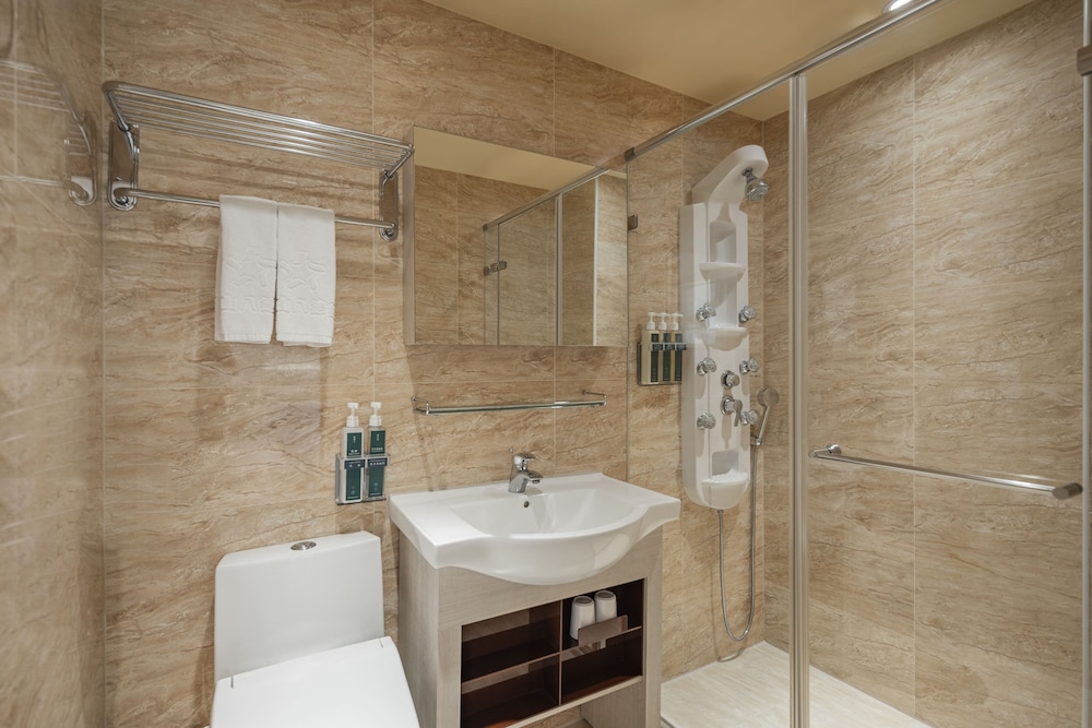 Kindness Hotel Zhongshan Bade 52/56