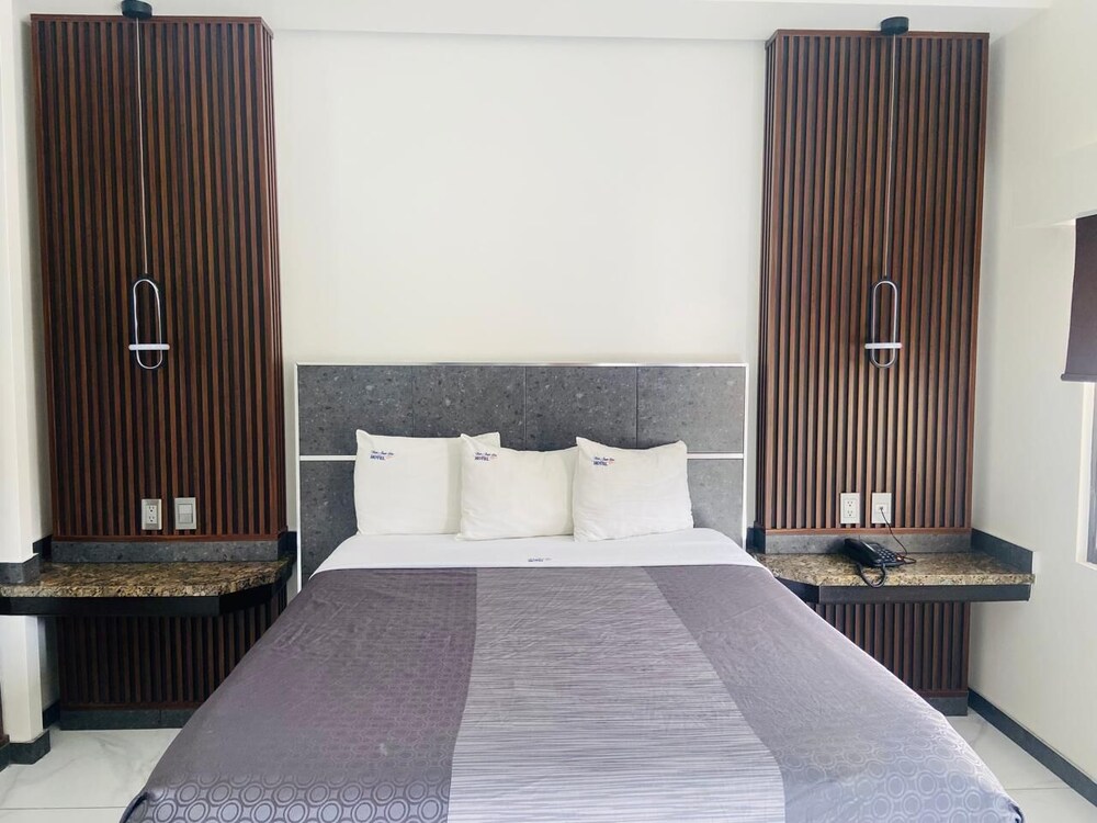 Hotel San Juan Inn 18/40