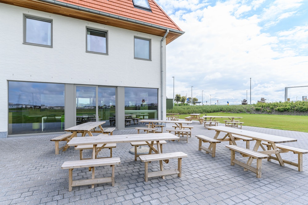 Ibis Budget Oostende Airport 69/72