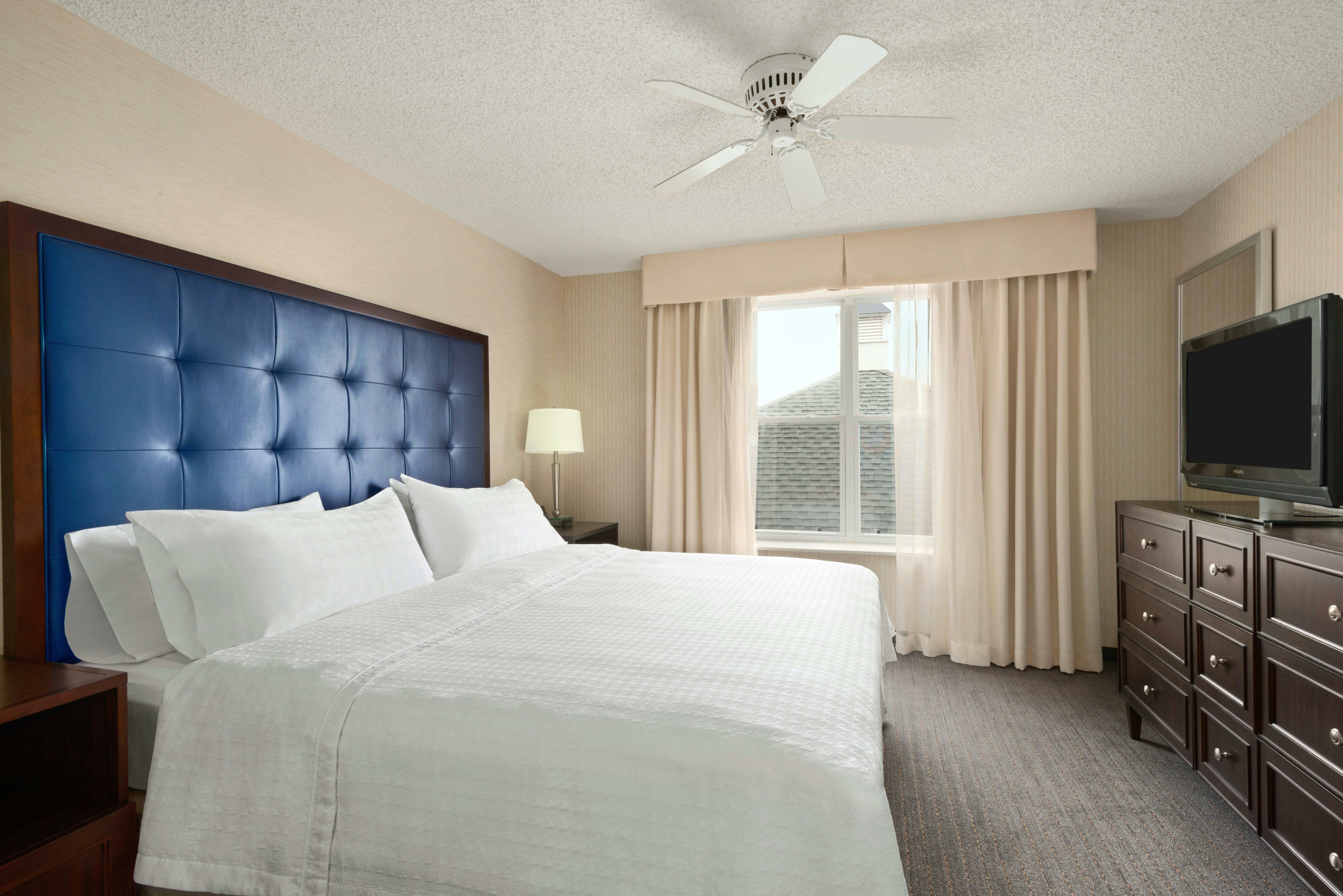 Suite, King Bed, Xl