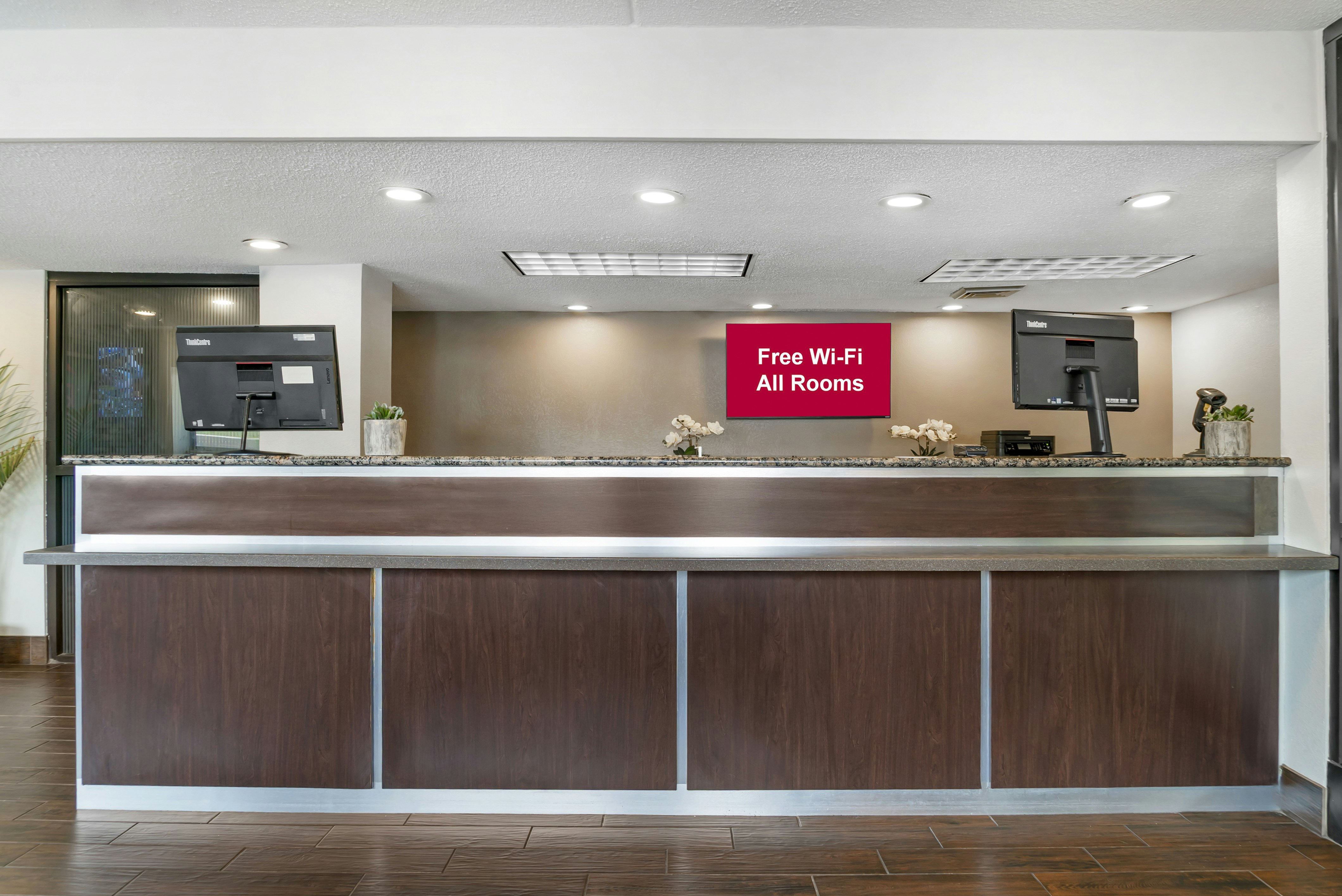 Lobby at Red Roof Inn Detroit Auburn Hills/ Rochester Hills, Rochester Hills - MI