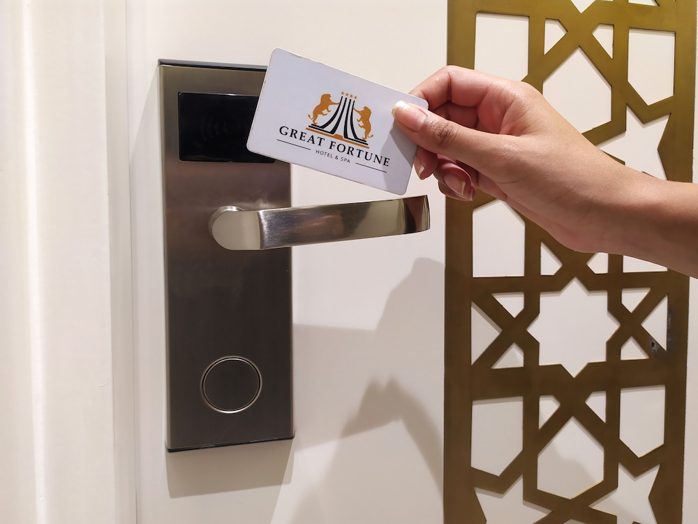 Great Fortune Design Hotel and Spa 50/56