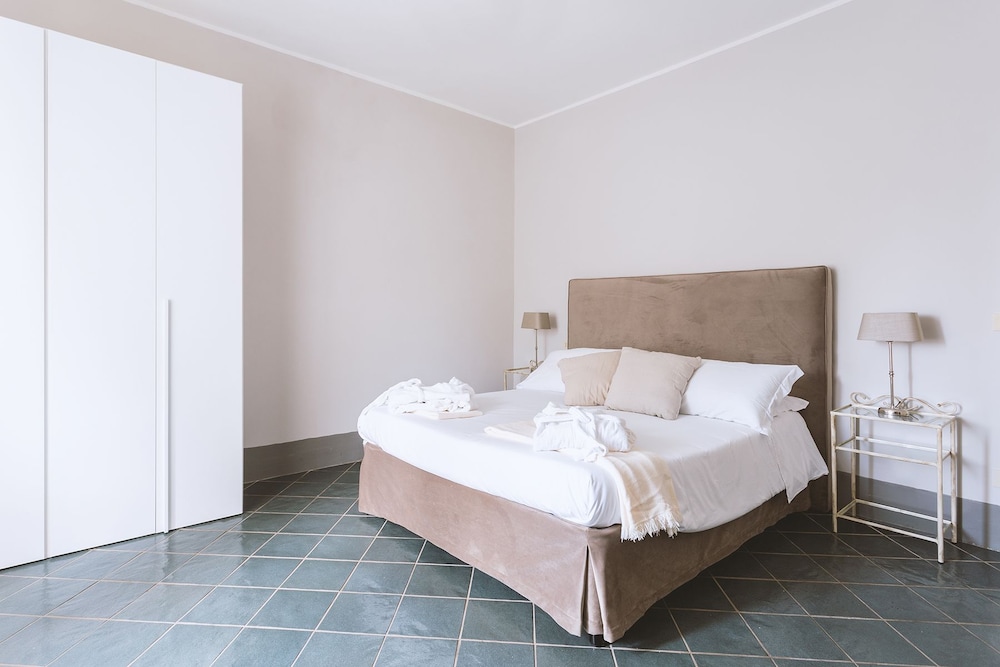 Villa Borgovecchio B&B 4/30