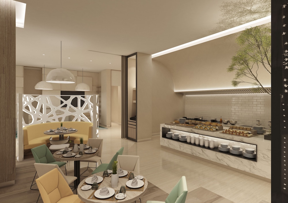 Lobby at Swiss-Belinn Airport Muscat, MUSCAT