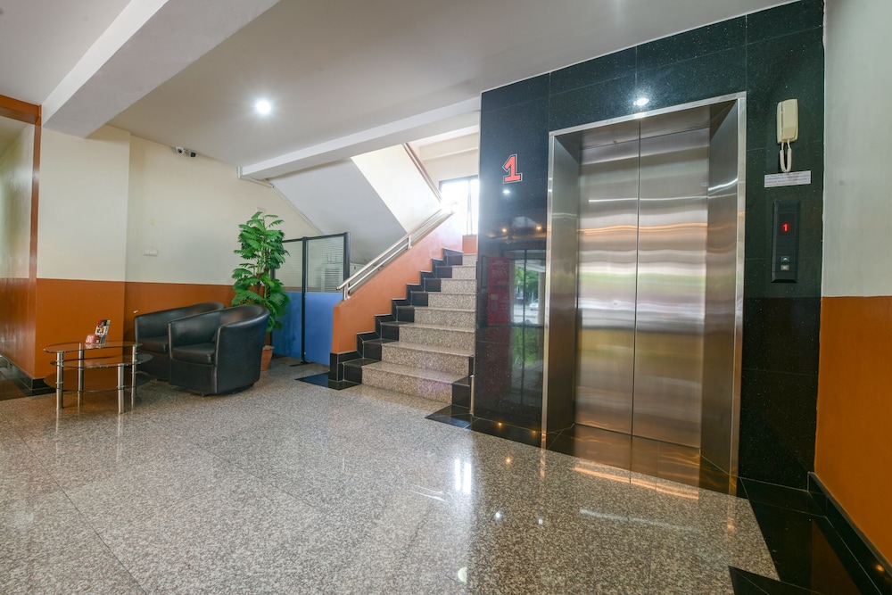 The Route Sriracha Hotel And Residence 32/49