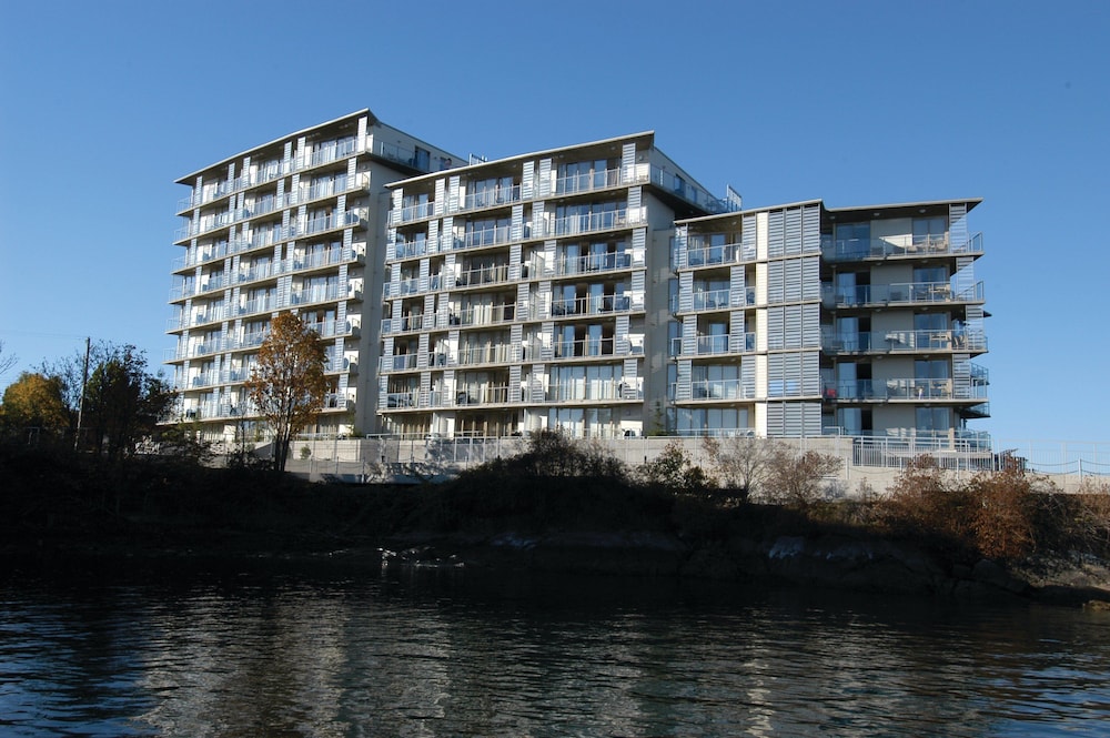 Worldmark Victoria 52/57