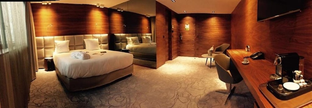 Howard Hotel Paris Orly Airport Ex Agil 7 Orly 28/54