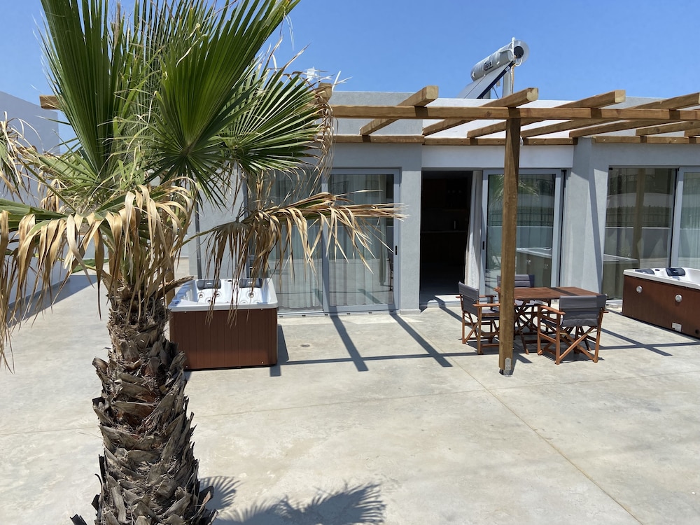 Blue Aegean Hotel and Suites 42/64