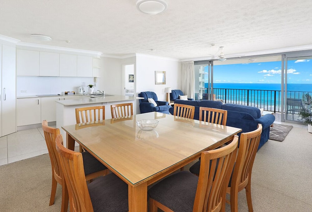 MAJORCA ISLE BEACHSIDE RESORT 39/56