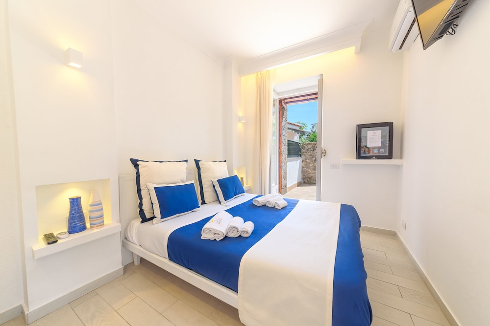 VILLA FORTUNA HOLIDAY RESORT 12/50