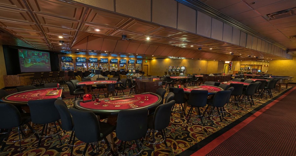 Red Garter Hotel and Casino by Red Lion Hotels 25/36