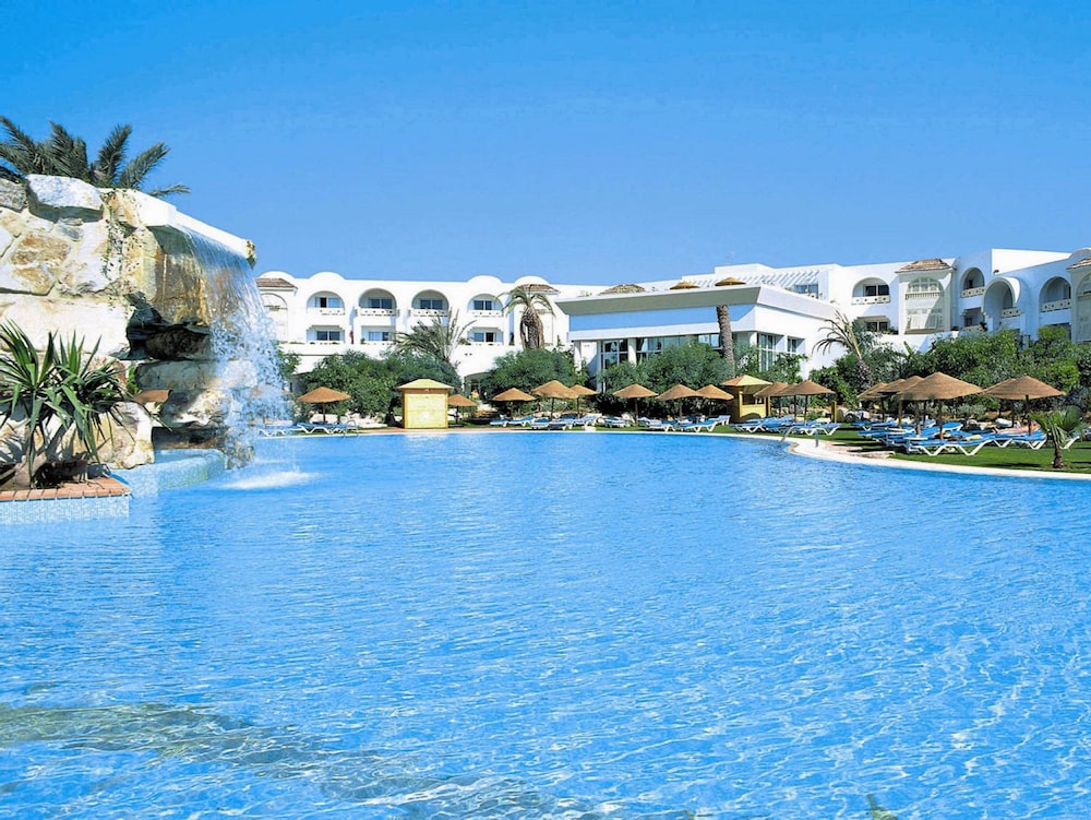 Tunisia Lodge 24/32