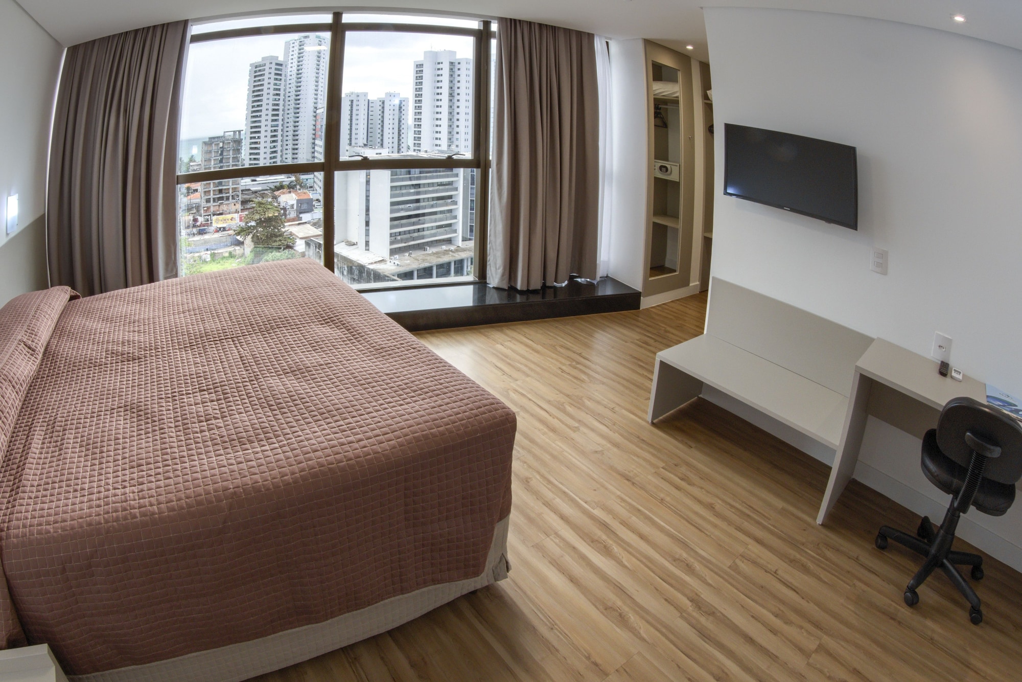 STANDARD, DOUBLE OR TWIN BED