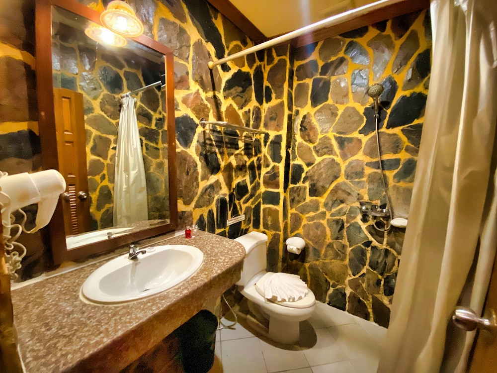 Diva Patong Hotel 49/50