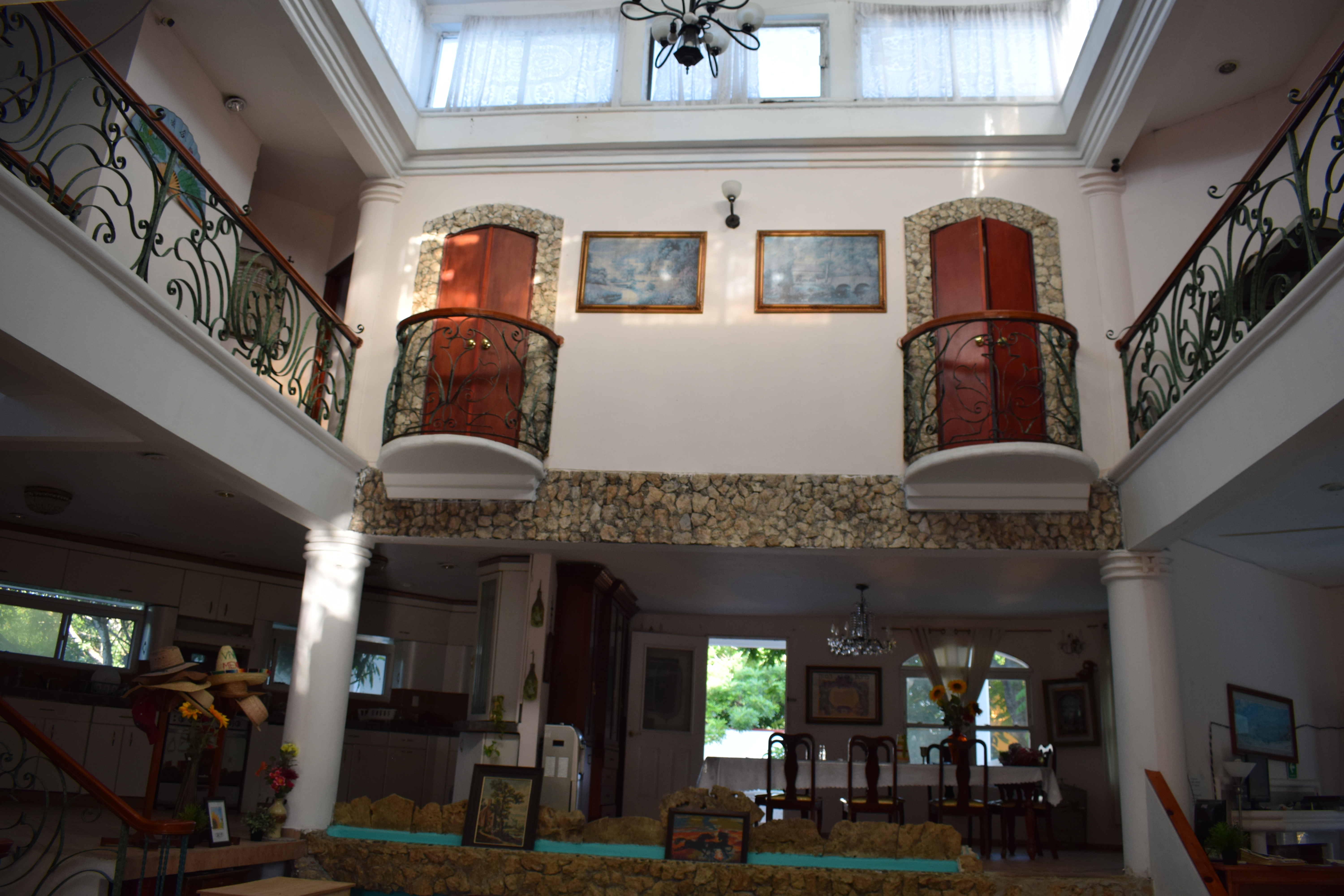 Mansion Giahn Bed and Breakfast 5/35