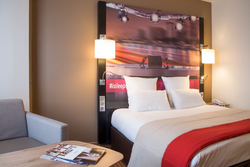 Mercure Paris Boulogne 15/71