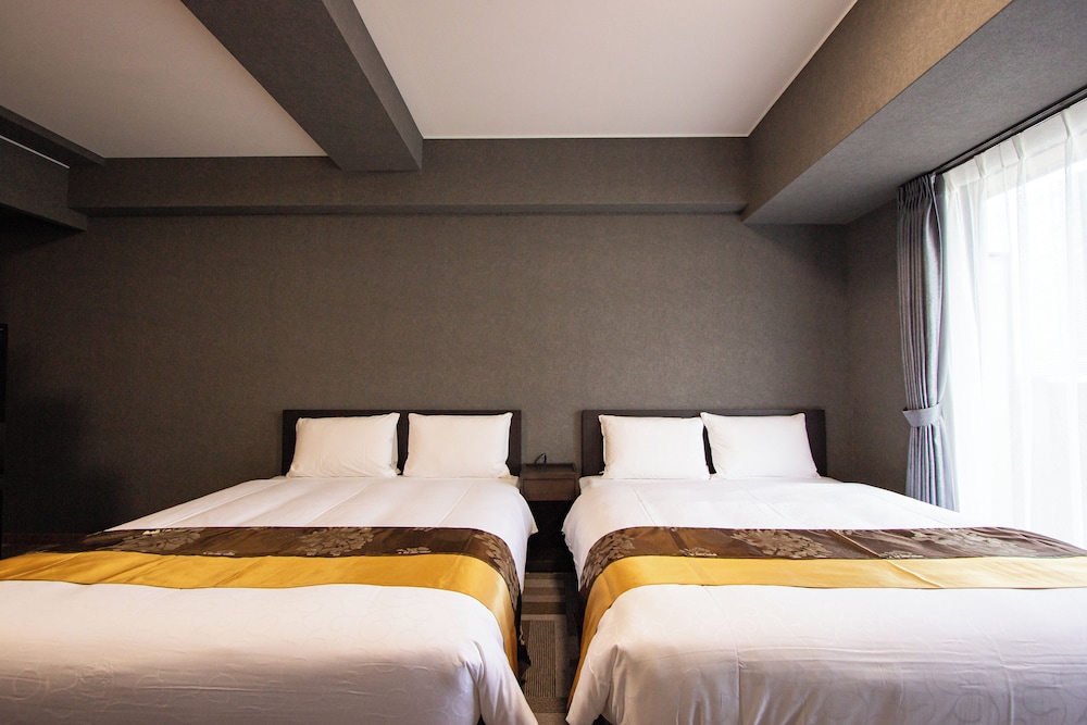 The Lang Hotel Fukuoka 3/28